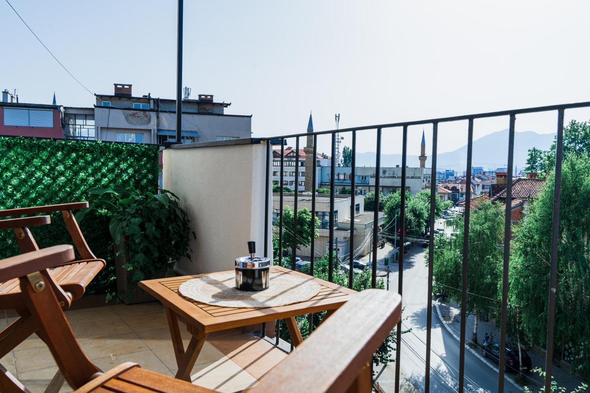 Nani Apartment Prizren Eksteriør bilde